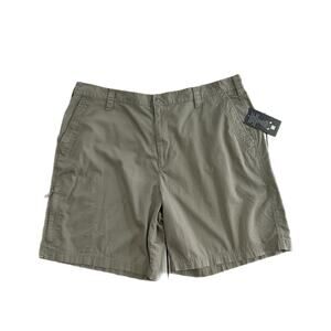 Columbia Shorts - Olive